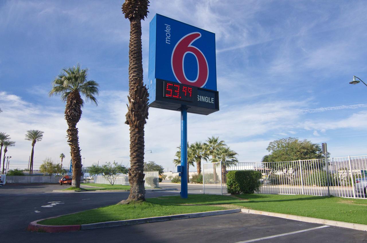 Motel 6-Indio, Ca - Palm Springs Buitenkant foto