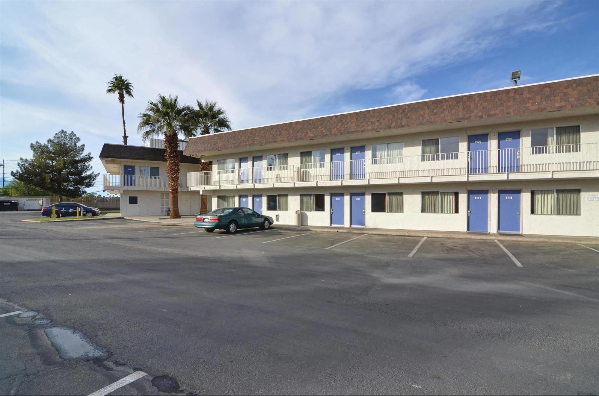 Motel 6-Indio, Ca - Palm Springs Buitenkant foto